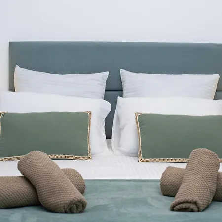 Appartement Somptueux - Piscine Privee - Parking *