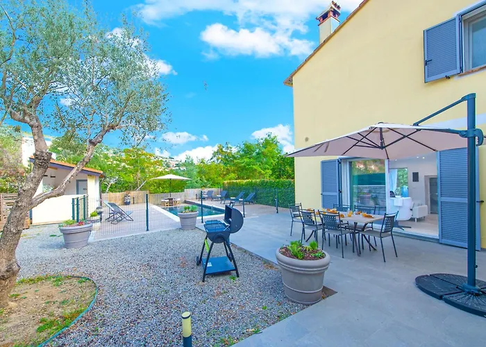 Somptueux - Piscine Privee - Parking מנטון