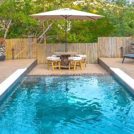 Somptueux - Piscine Privee - Parking Apartment