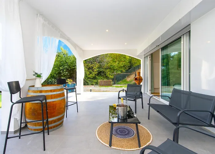 Somptueux - Piscine Privee - Parking * Menton