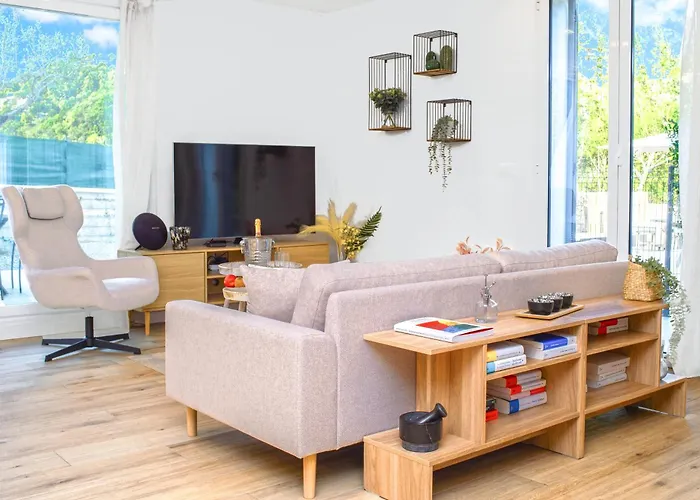 Somptueux - Piscine Privee - Parking Apartment *